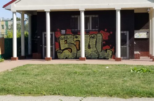 graffiti on brick wall that reads "soul"